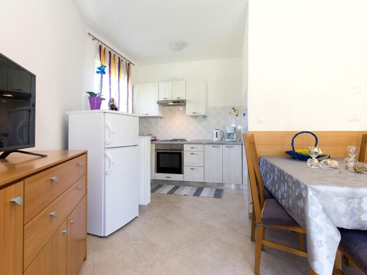 Apartment Andrea - Mod140 By Interhome Martina Экстерьер фото